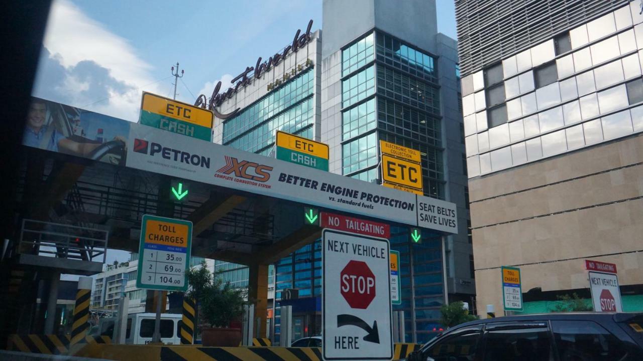 Palm Tree Condos Across Naia3 By Beth Manila Bagian luar foto